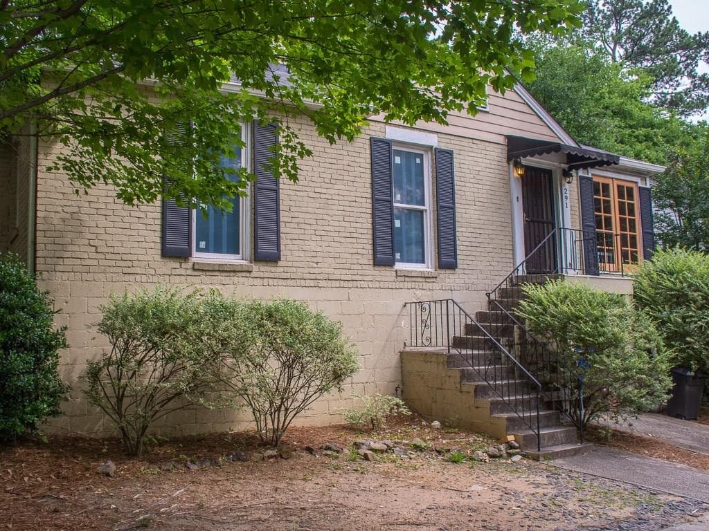 3 bedroom, 1,187 sq ft single family residence sold at 291 Deering Road, Atlanta, GA 30309