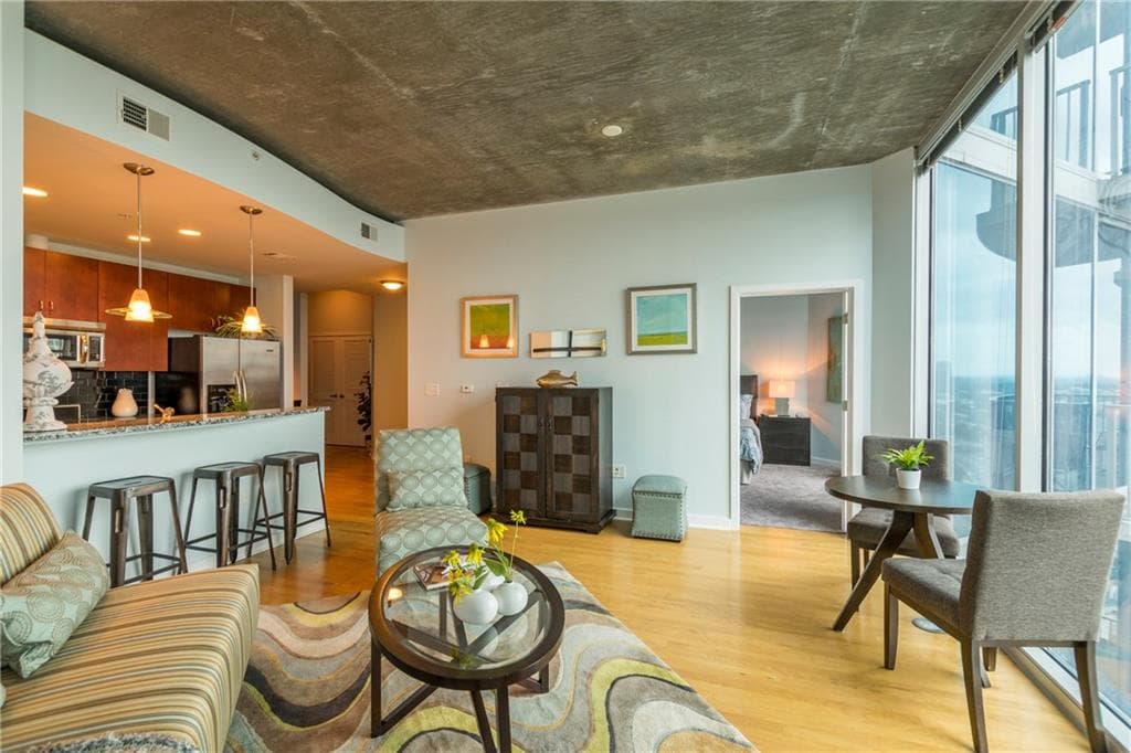 2 bedroom, 1,127 sq ft condominium sold at 400 W Peachtree Street 2413, Atlanta, GA 30308
