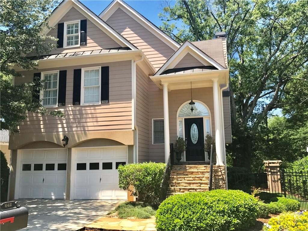 642 Sycamore Drive, Decatur, GA 30030 — most recent listing photo
