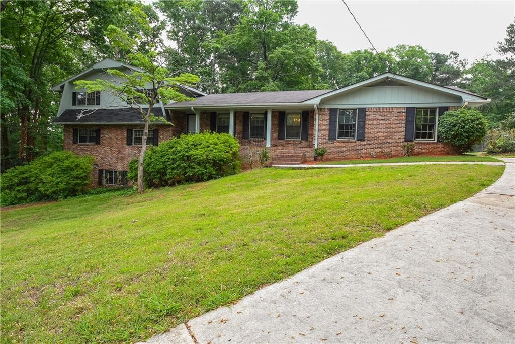 5121 Highgate Court, Stone Mountain, GA 30087 — most recent listing photo