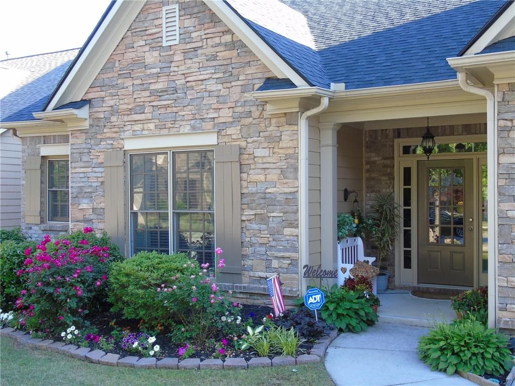 1894 Willoughby Drive, Buford, GA 30519 — most recent listing photo