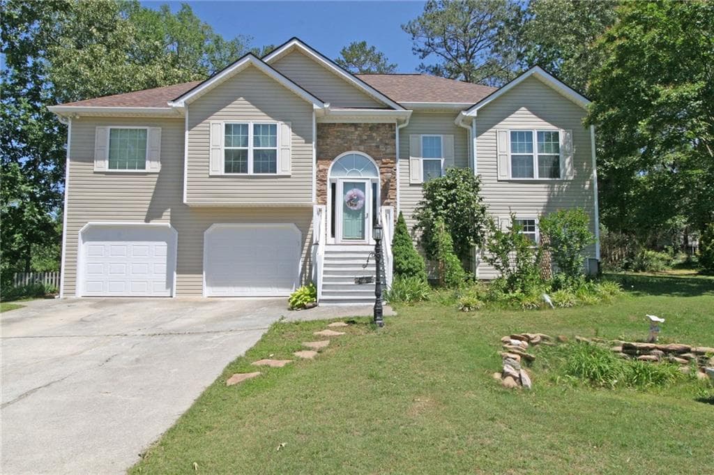 225 Farmington Drive, Calhoun, GA 30701 — most recent listing photo