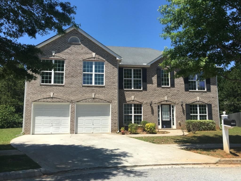 4 bedroom, 3,016 sq ft single family residence sold at 3483 Foster Ridge Trail, Snellville, GA 30039