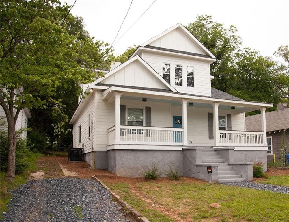 4 bedroom, 3,066 sq ft single family residence sold at 360 Wellington Street, Atlanta, GA 30310