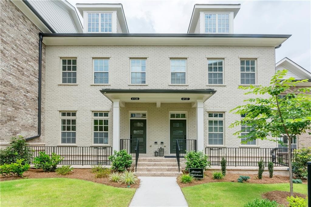 3 bedroom, 2,237 sq ft townhouse sold at 4139 TOWNSHIP Parkway, Atlanta, GA 30342