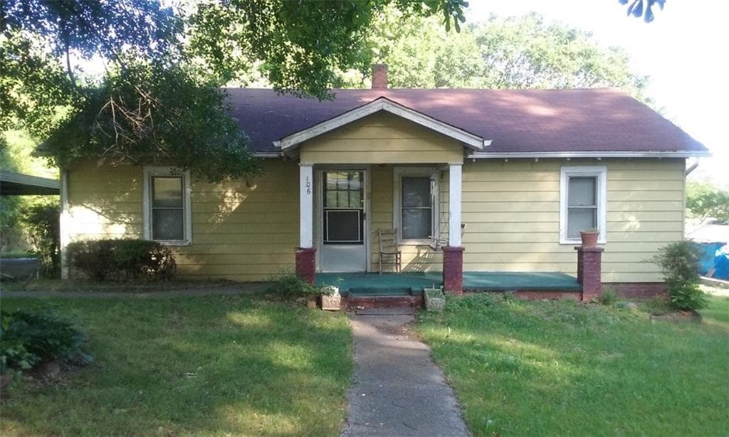 106 Alma Street, Carrollton, GA 30117 — most recent listing photo