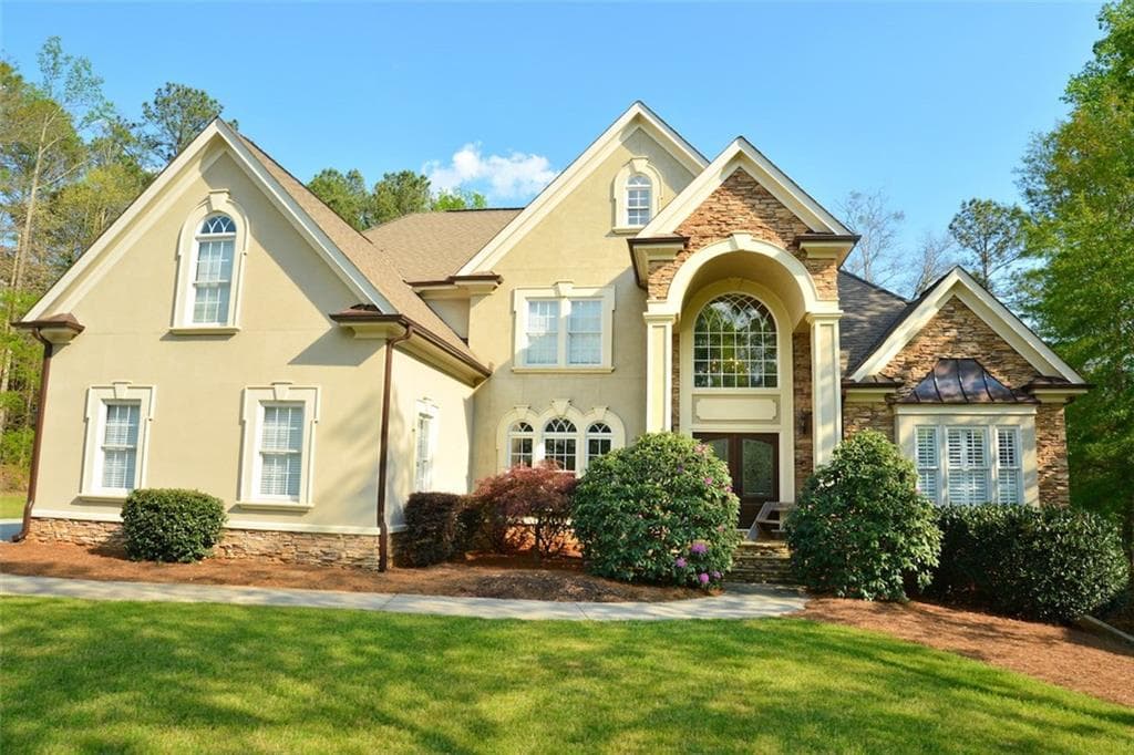6 bedroom, 6,277 sq ft single family residence sold at 1038 Overlook Drive, Villa Rica, GA 30180