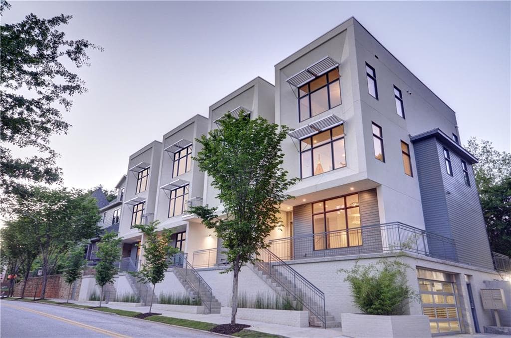 3 bedroom, 2,425 sq ft townhouse sold at 785 Piedmont Avenue F, Atlanta, GA 30308