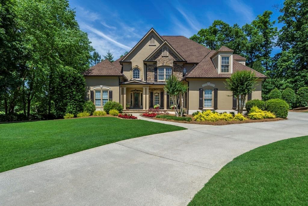 6740 Hempstead Court, Suwanee, GA 30024 — most recent listing photo
