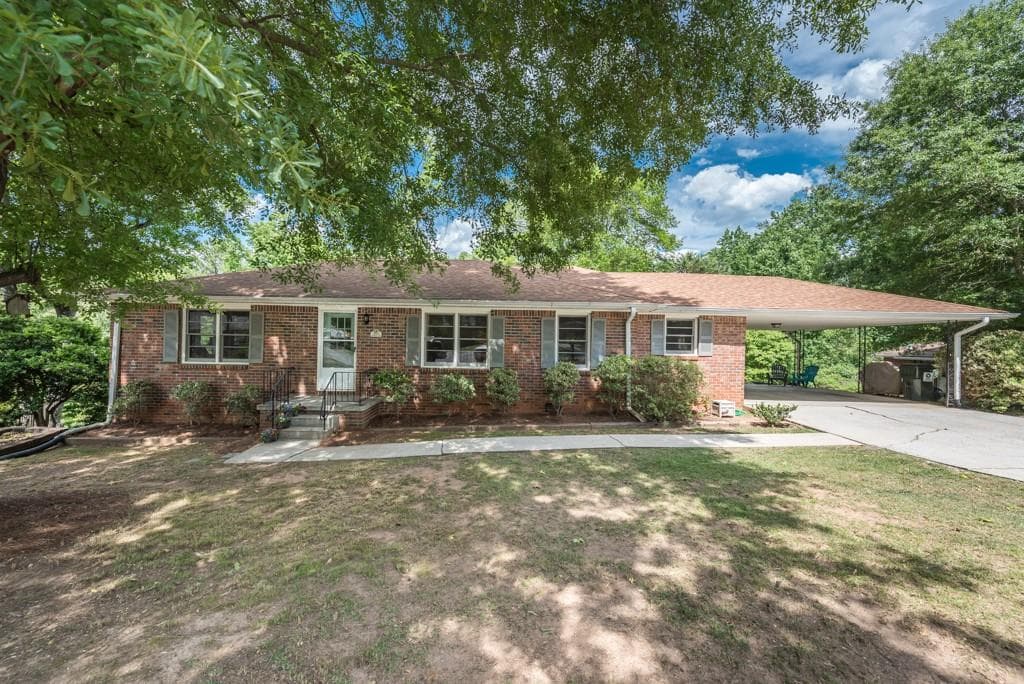 2544 Angus Court, Marietta, GA 30008 — most recent listing photo