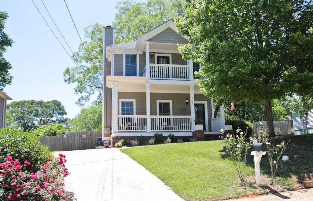 3 bedroom, 1,551 sq ft single family residence sold at 815 Martin Street, Atlanta, GA 30315