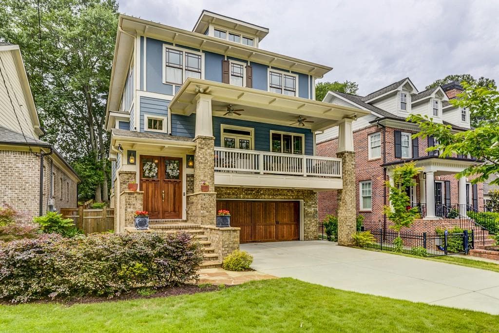 5 bedroom, 4,170 sq ft single family residence sold at 791 San Antonio Drive, Atlanta, GA 30306
