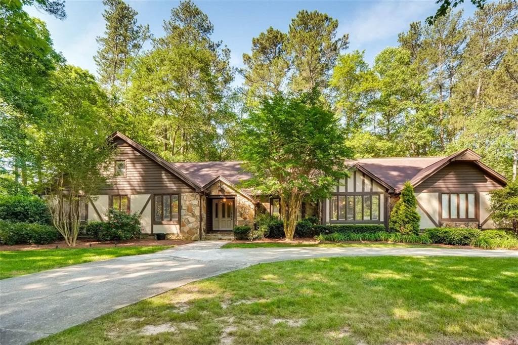 4626 Ridgegate Drive, Peachtree Corners, GA 30097 — most recent listing photo