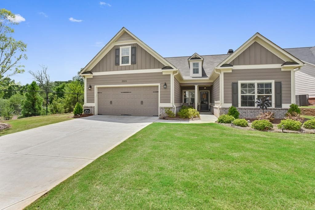 2325 BUTTON HEAD Run, Kennesaw, GA 30144 — most recent listing photo