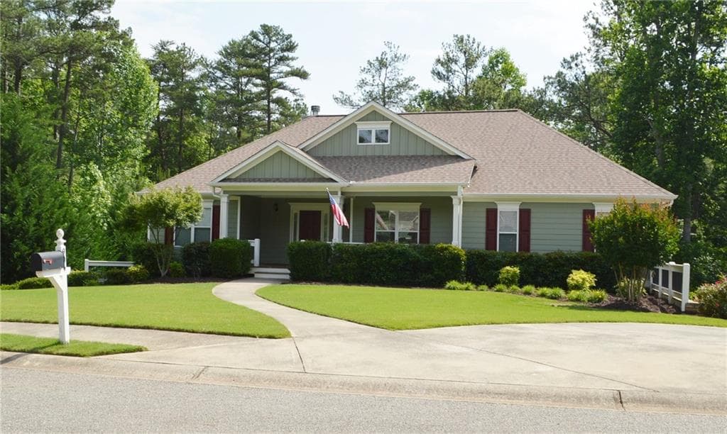 4 bedroom, 2,904 sq ft single family residence sold at 904 Whistler Lane, Canton, GA 30114