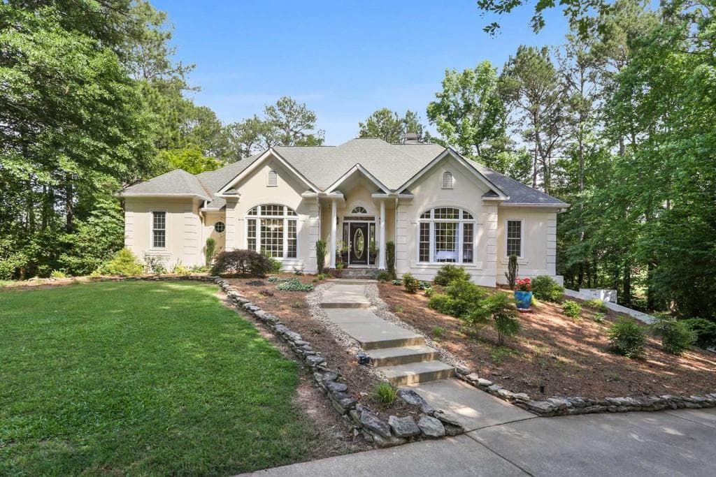 90 Springview Place, Newnan, GA 30265 — most recent listing photo