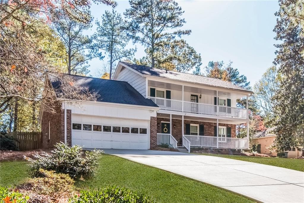 2525 Maclaren Circle, Dunwoody, GA 30360 — most recent listing photo