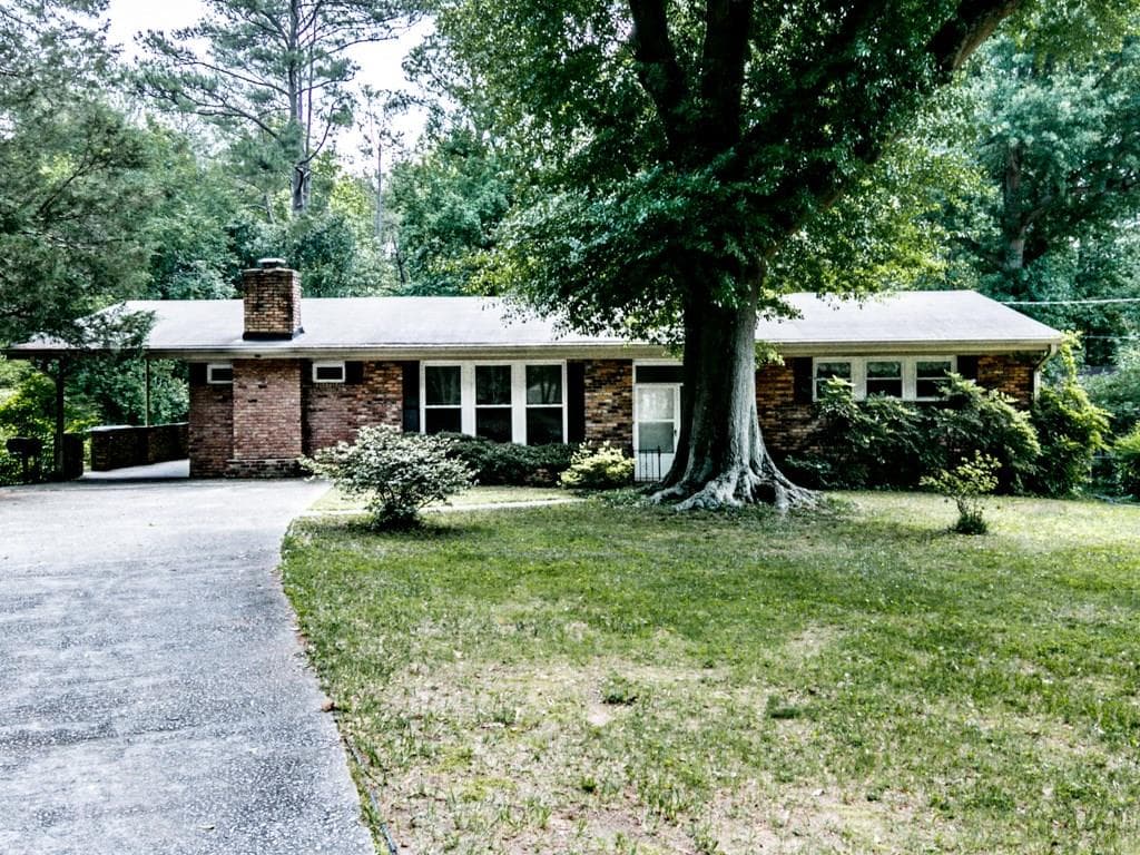 4689 Eidson Road, Dunwoody, GA 30360 — most recent listing photo