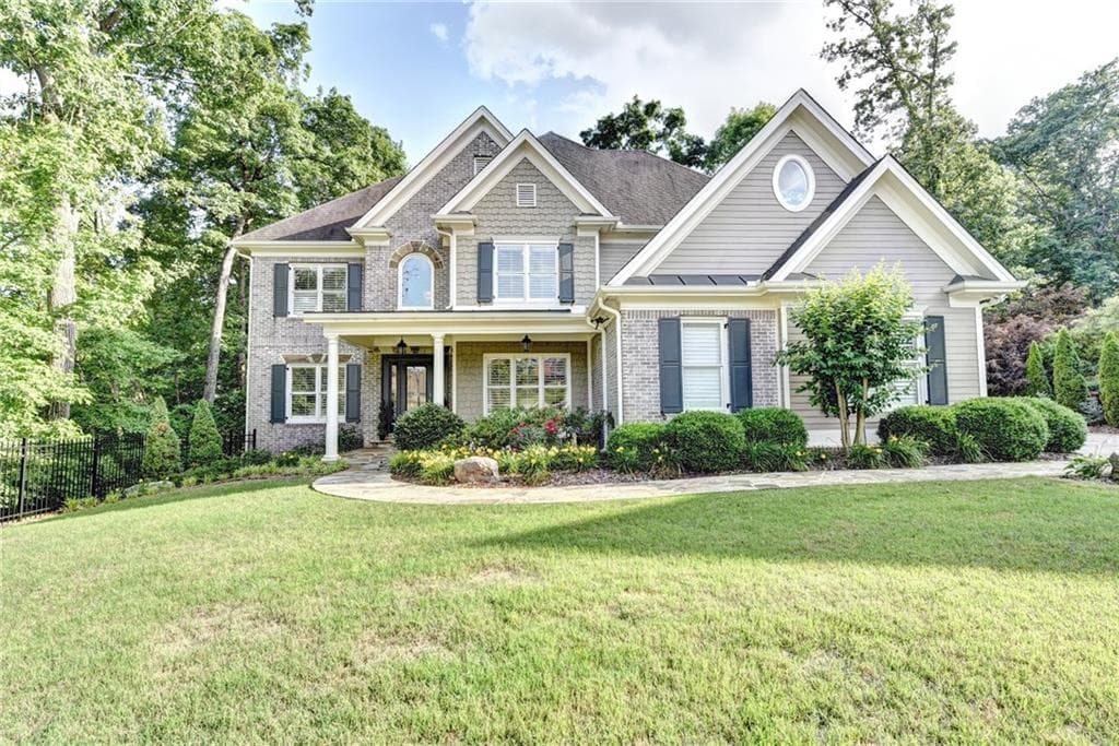 902 Heathchase Drive, Suwanee, GA 30024 — most recent listing photo