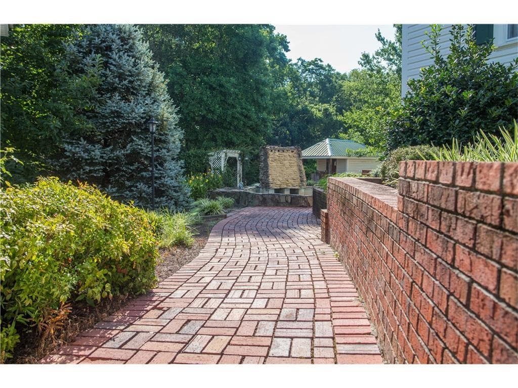 225 Confederate Avenue, Dallas, GA 30132 — most recent listing photo