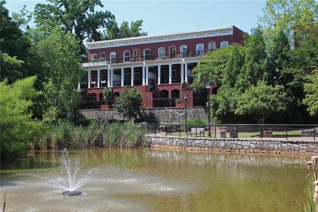 231 Hale Street 501, Atlanta, GA 30307 — most recent listing photo