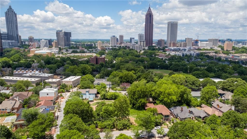 other sold at 456 Parkway Drive, Atlanta, GA 30308