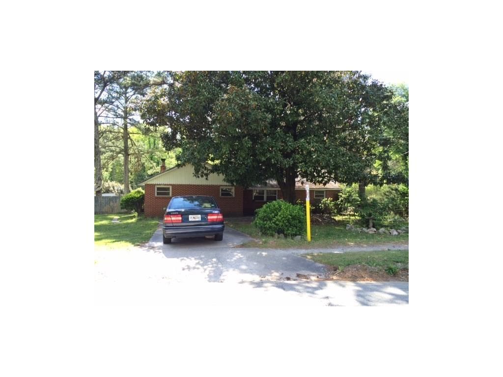 3 bedroom, 1,730 sq ft single family residence sold at 3160 Mount Gilead Road, Atlanta, GA 30311