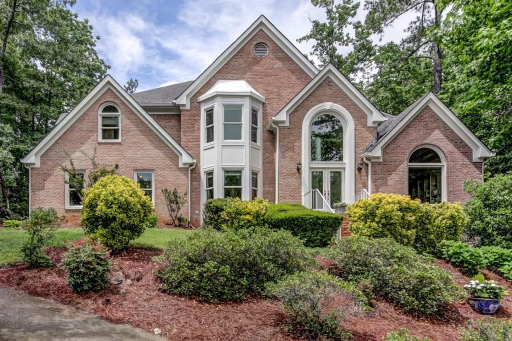 2767 Creek View Court, Roswell, GA 30075 — most recent listing photo