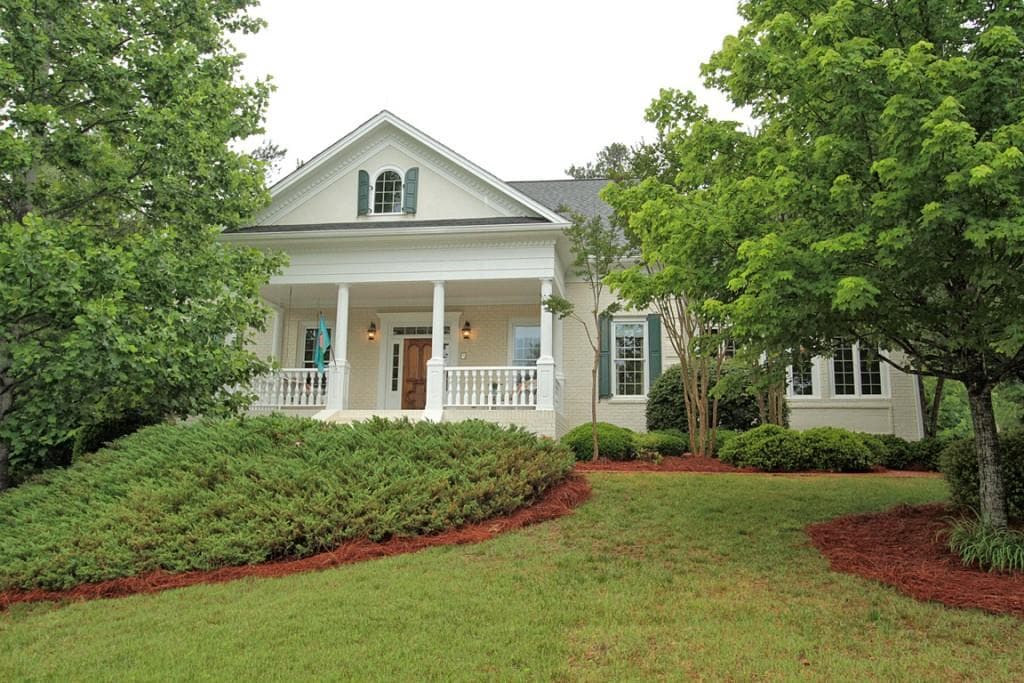 5 bedroom, 5,148 sq ft single family residence sold at 5727 Mountain Oak Drive, Braselton, GA 30517