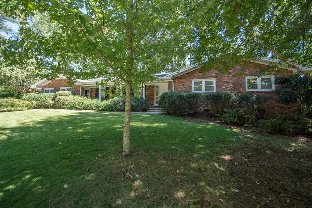 2541 Burnt Leaf Lane, Decatur, GA 30033 — most recent listing photo