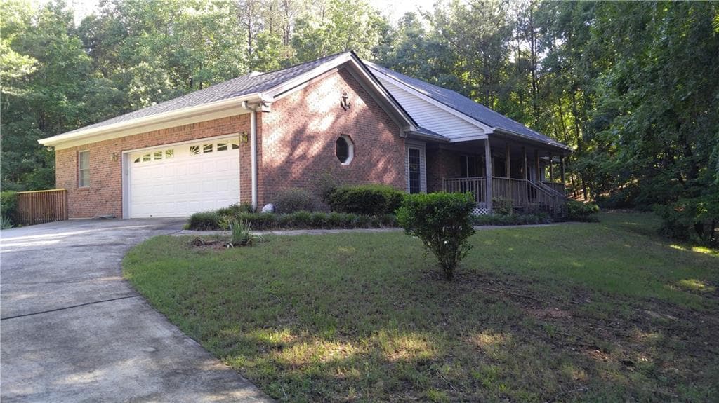 1386 Tipperary Court, Monroe, GA 30656 — most recent listing photo