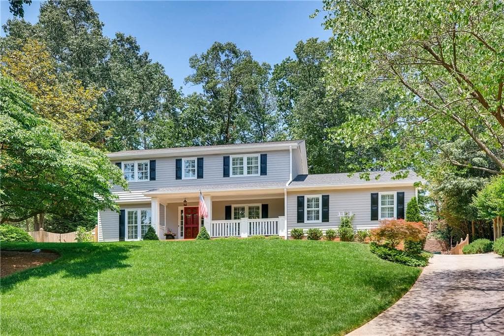 6820 Wright Road, Sandy Springs, GA 30328 — most recent listing photo