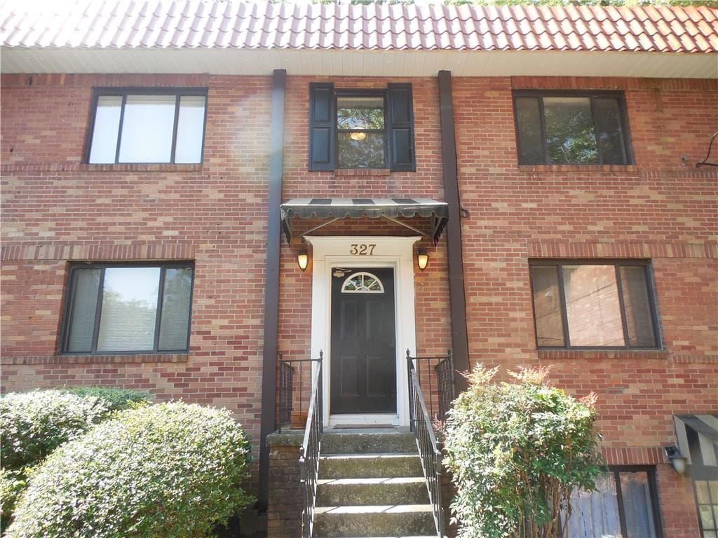 1 bedroom, 435 sq ft condominium sold at 327 3rd Street 4, Atlanta, GA 30308