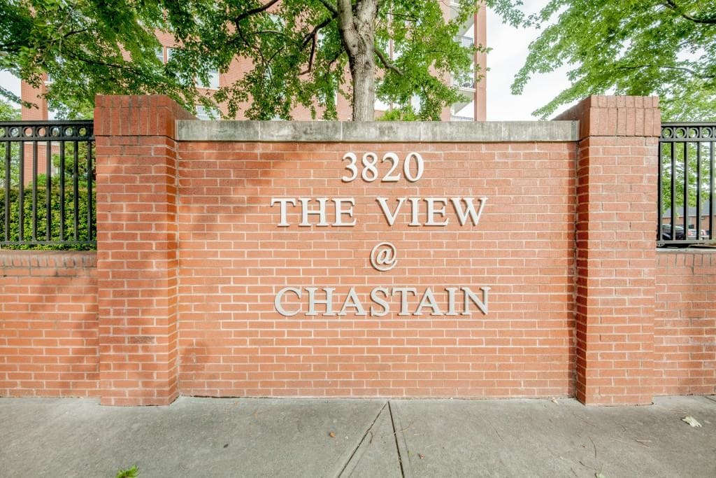 1 bedroom, 1,215 sq ft condominium sold at 3820 Roswell Road 307, Atlanta, GA 30342