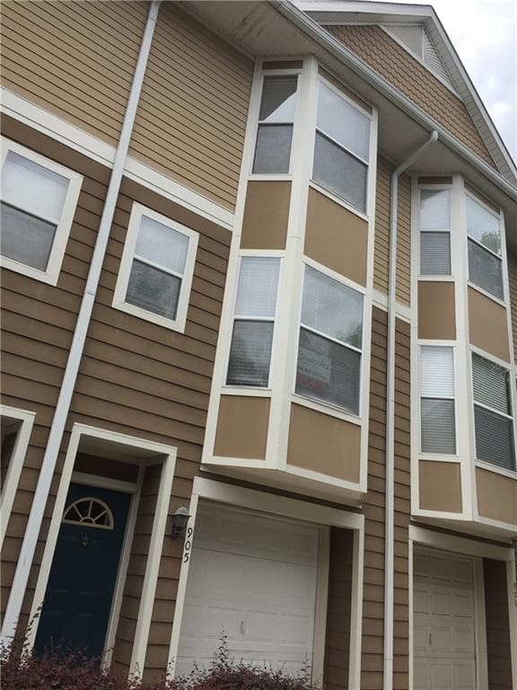 2 bedroom, 1,480 sq ft condominium sold at 951 Glenwood Avenue 905, Atlanta, GA 30316