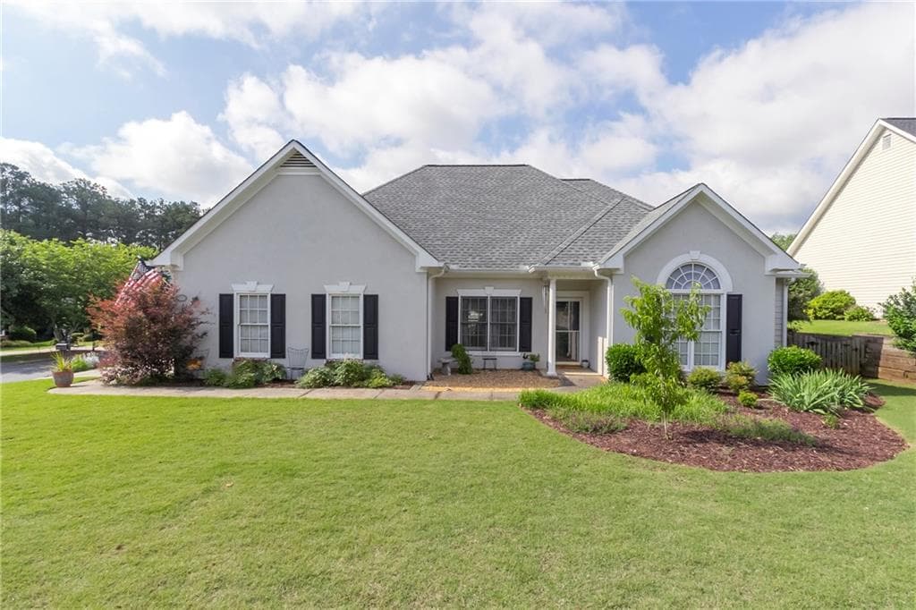 3 bedroom, 1,775 sq ft single family residence sold at 2990 Ivey Oaks Lane, Roswell, GA 30076