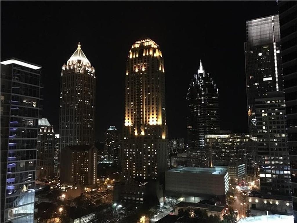 2 bedroom, 1,386 sq ft condominium sold at 1080 PEACHTREE Street 2002, Atlanta, GA 30309