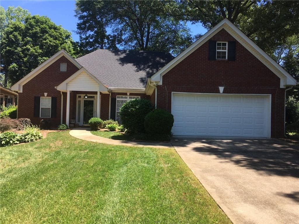3 bedroom, 1,913 sq ft single family residence sold at 296 REGAL Drive, Lawrenceville, GA 30046
