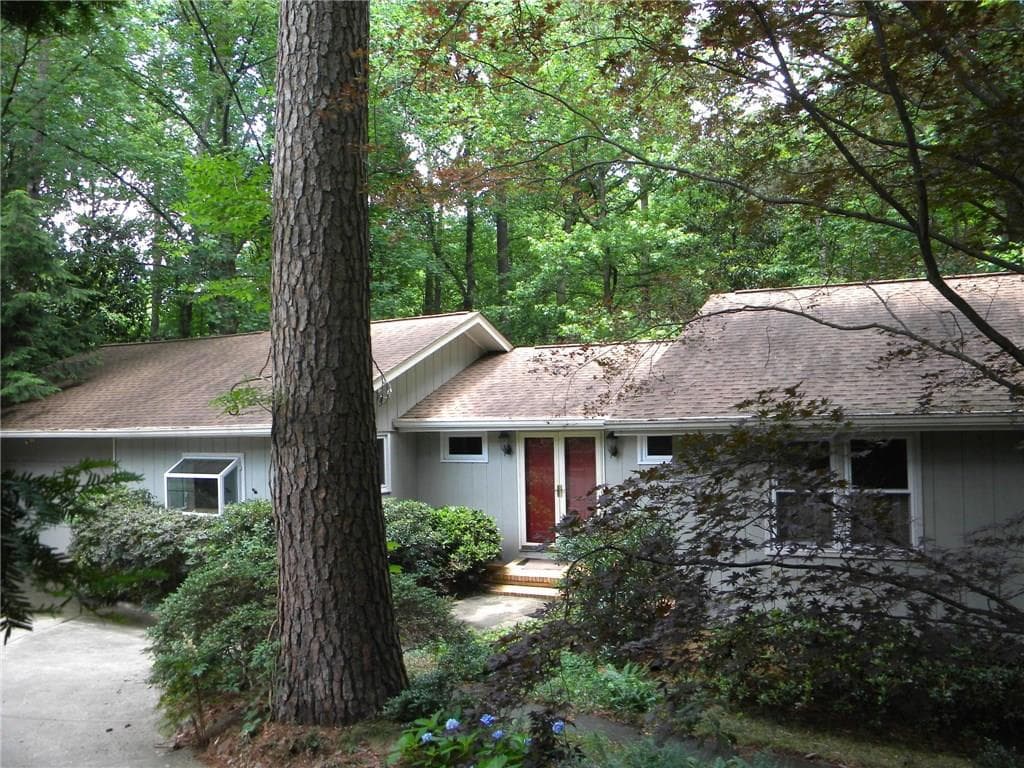2616 Gleneagles Drive, Tucker, GA 30084 — most recent listing photo