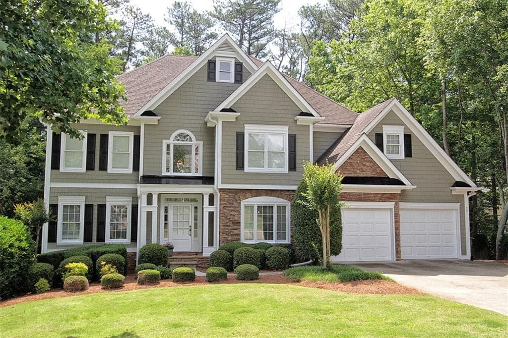 5835 Lake Heights Circle, Johns Creek, GA 30022 — most recent listing photo