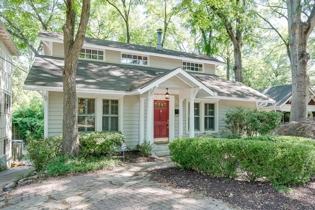 2 bedroom, 1,776 sq ft single family residence sold at 1310 North Avenue, Atlanta, GA 30307