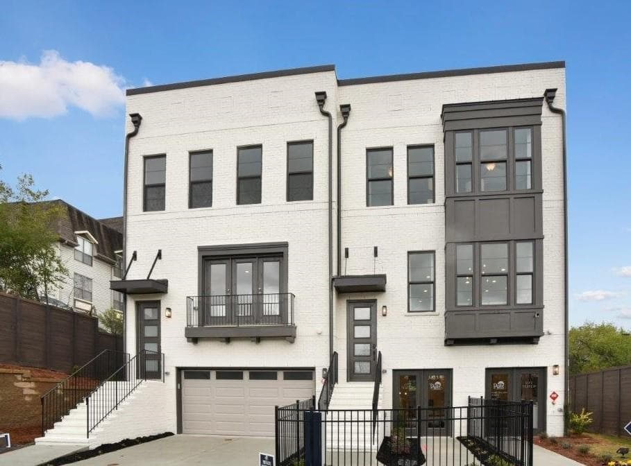 3 bedroom townhouse sold at 887 Stone Crest Road 004, Atlanta, GA 30324