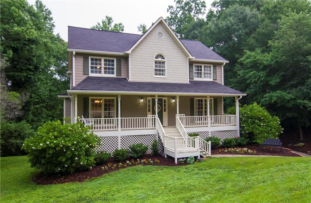 4 bedroom, 2,954 sq ft single family residence sold at 3627 Stonehenge Way, Marietta, GA 30066