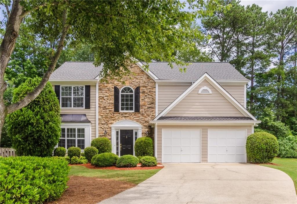 1030 Hidden Pond Lane, Roswell, GA 30075 — most recent listing photo