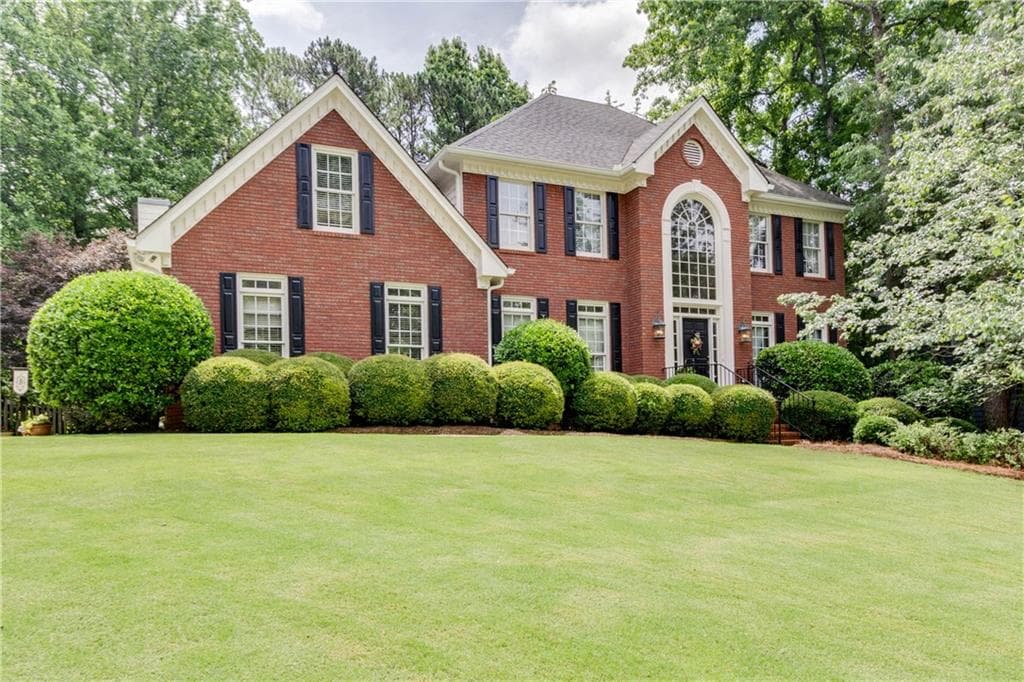 5 bedroom, 3,850 sq ft single family residence sold at 1494 Mill Rose Trace, Lawrenceville, GA 30044
