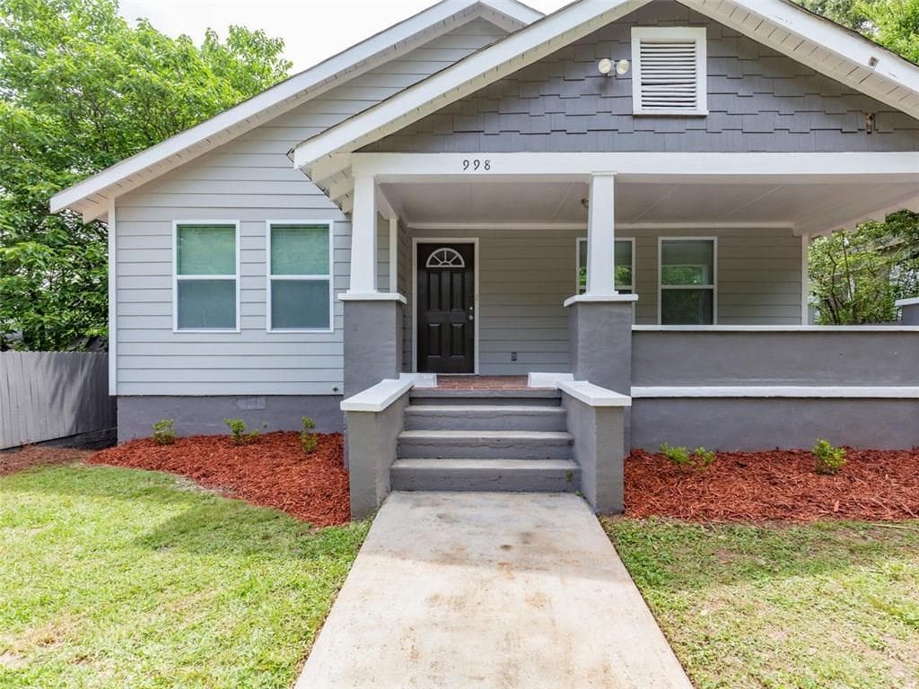 3 bedroom, 1,336 sq ft single family residence sold at 998 Welch Street, Atlanta, GA 30310
