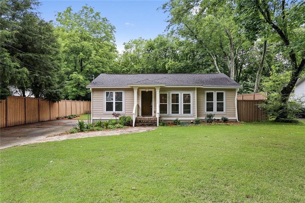 4 bedroom, 1,780 sq ft single family residence sold at 1064 Shepherds Lane, Atlanta, GA 30324