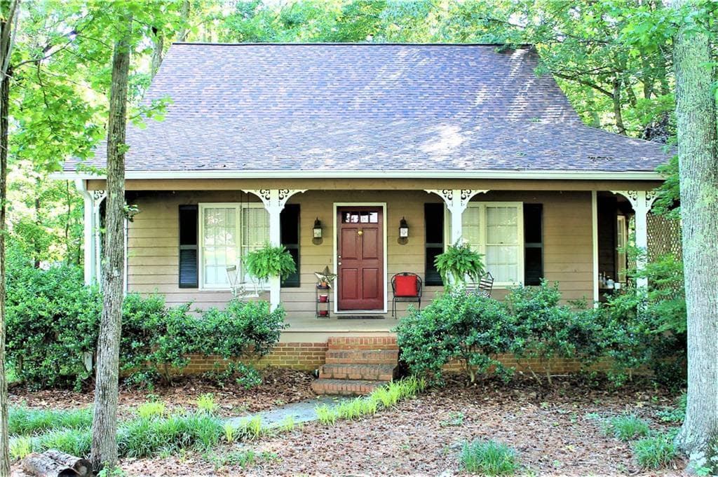 153 Middlesex Lane, Marietta, GA 30064 — most recent listing photo