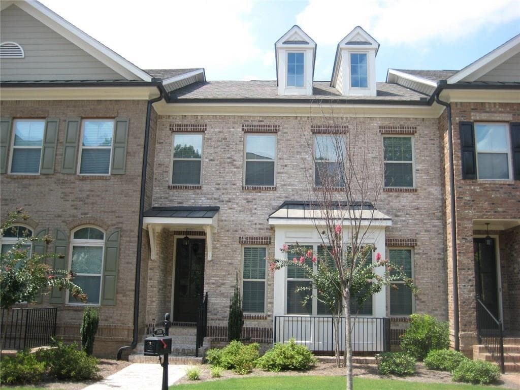 10685 Arlington Point, Johns Creek, GA 30022 — most recent listing photo