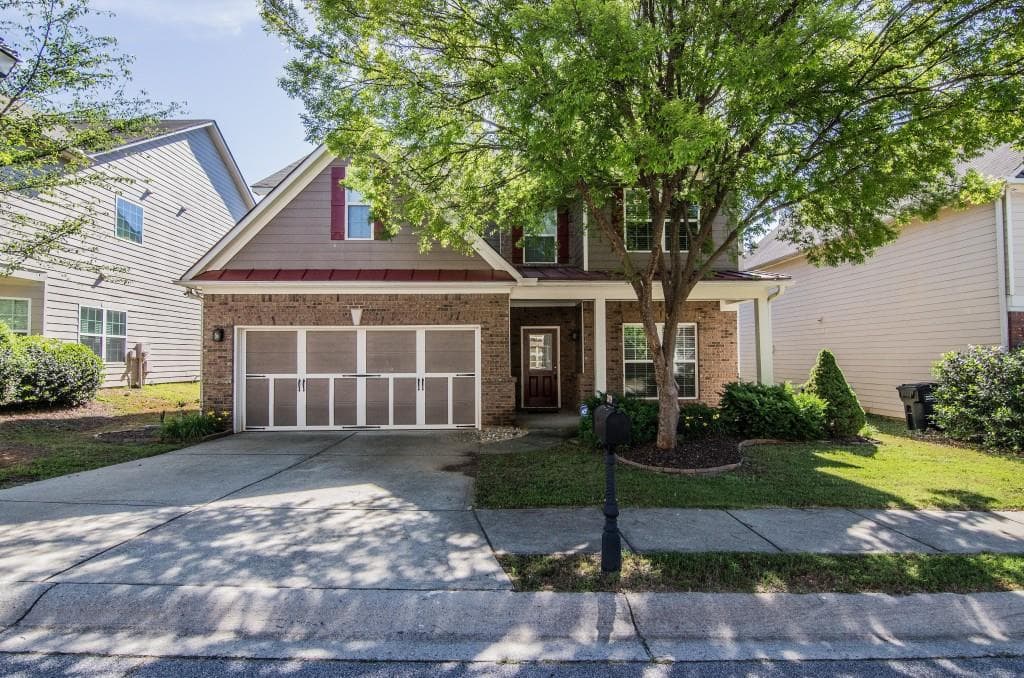 4 bedroom, 2,629 sq ft single family residence sold at 2029 Barberry Drive, Buford, GA 30519